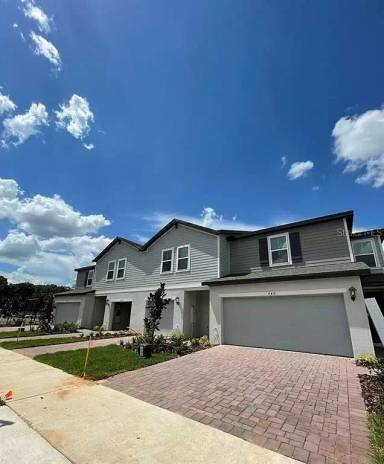 Main picture of 749 Legacy Dr
