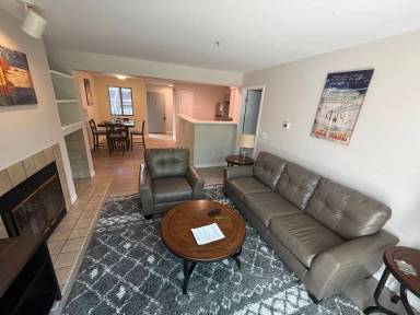Main picture of 812 Walnut St