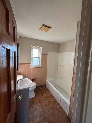 Main picture of 20920 Morris Ave