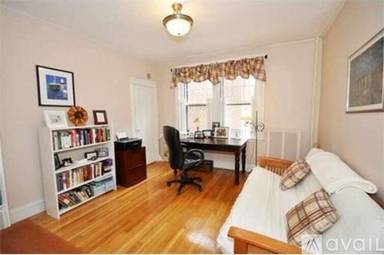 Main picture of 2000 Commonwealth Ave