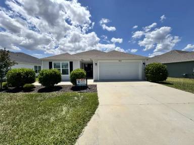 Main picture of 5822 Roudell Way