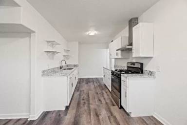 Main picture of 2720 62nd St
