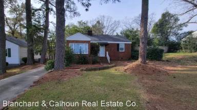 Main picture of 2410 Washington Rd