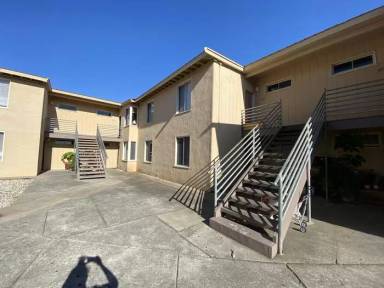Main picture of 1608 Visalia Ave