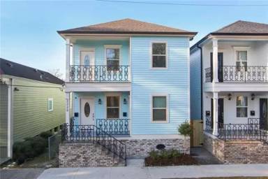 Main picture of 2228 Bienville St