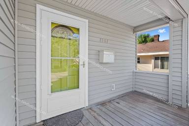 Main picture of 7207 N Jordan Ave