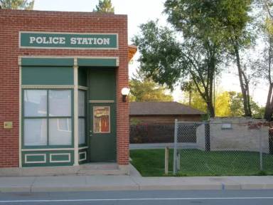 Main picture of 142 E Main St