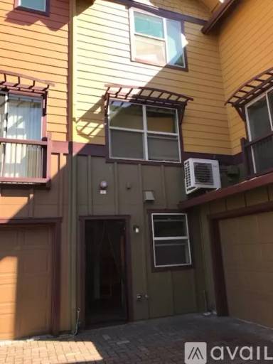Main picture of 4667 SE 122nd Ave