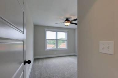 Main picture of 2505 Ashland City Rd