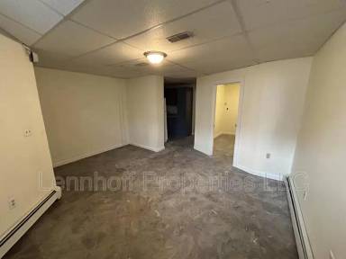 Main picture of 159 S Union St
