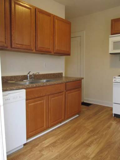 Main picture of 376 Chittenden Ave