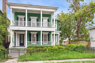 Main picture of 514 E 9th St