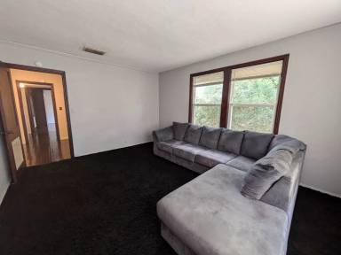 Main picture of 519 W 23rd St