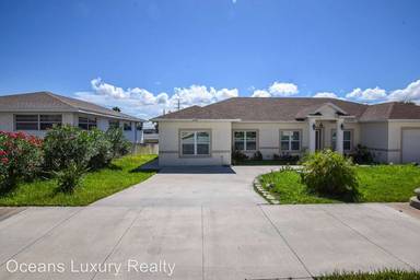 Main picture of 3820 S Atlantic Ave