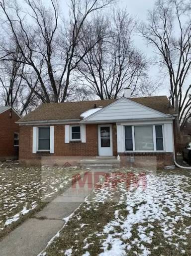Main picture of 9944 Piedmont St