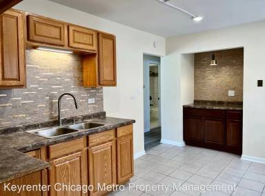 Main picture of 5849 S Francisco Ave