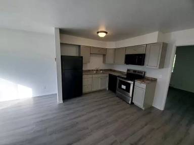 Main picture of 418 Wilson St