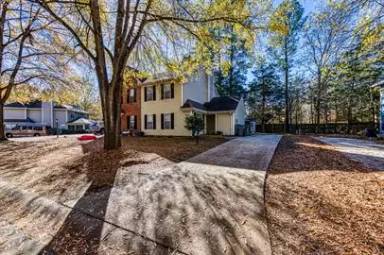 Main picture of 6611 Bevington Ridge Rd