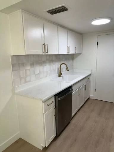 Main picture of 8037 E Glenrosa Ave