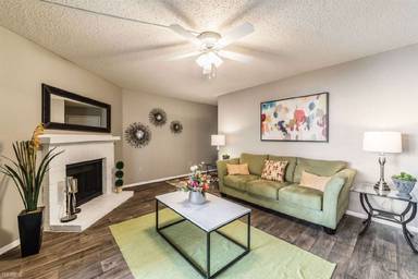 Main picture of 12340 Hunters Chase Dr