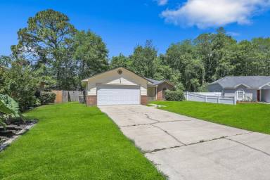 Main picture of 7616 Jeremy David Ln