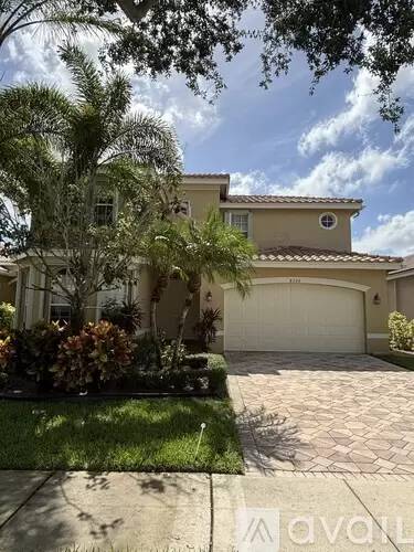 Main picture of 8326 Emerald Winds Cir