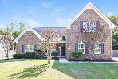 Main picture of 1811 Potters Ct