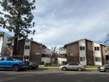Main picture of 509 E Pine St
