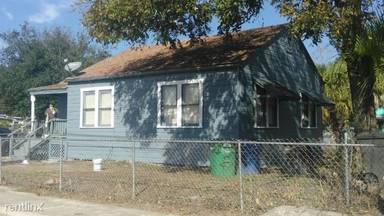 Main picture of 255 E Lambert St