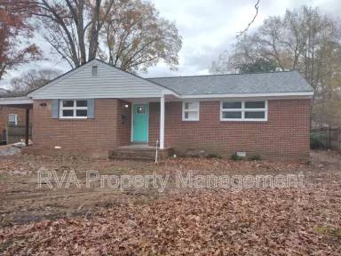 Main picture of 204 Stuttaford Dr