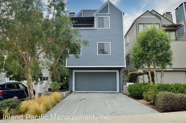 Main picture of 1743 Stanford Ave