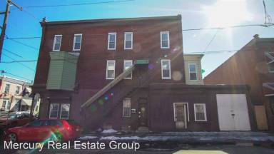 Main picture of 1900 S 18th St