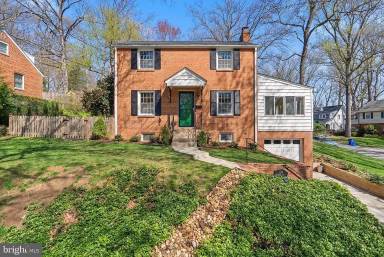 Main picture of 130 Eastmoor Dr
