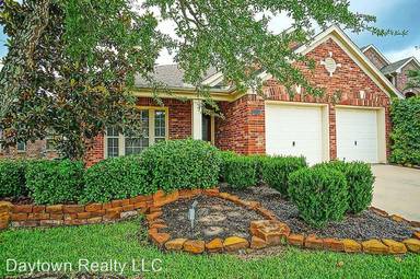 Main picture of 15111 Green Whisper Dr