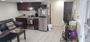 Main picture of 520 Ryers Ave