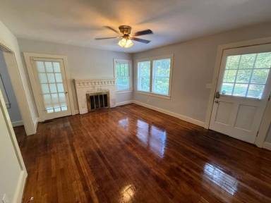 Main picture of 503 Tyler St