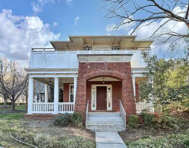 Main picture of 526 N Davidson St