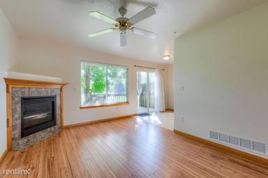 Main picture of 306 Dean Ct