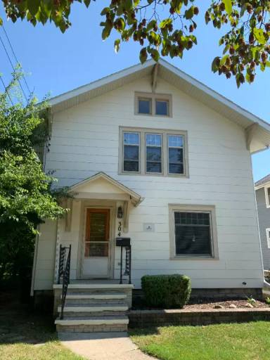 Main picture of 304 Rumsey Ave