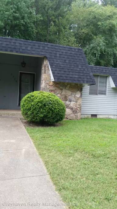 Main picture of 3720 Fountain Ave