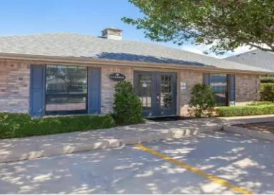 Main picture of 5020 Taft Blvd