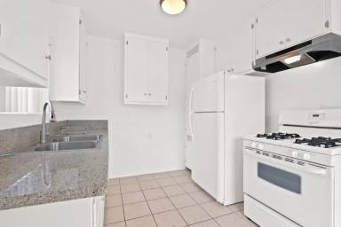 Main picture of 1531 Harvard St