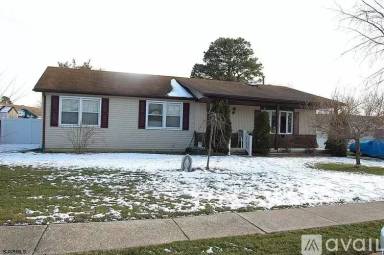 Main picture of 4 Southampton St
