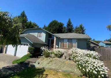 Main picture of 2639 237th Pl SW