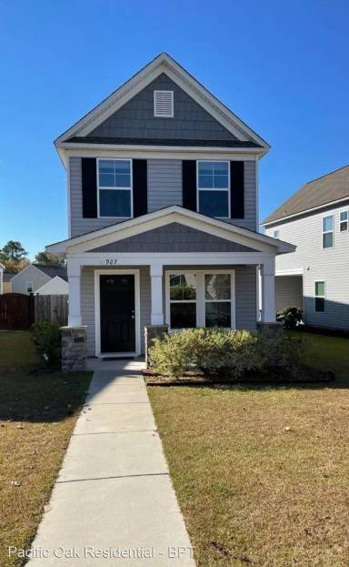 Main picture of 927 Yarrow Ln