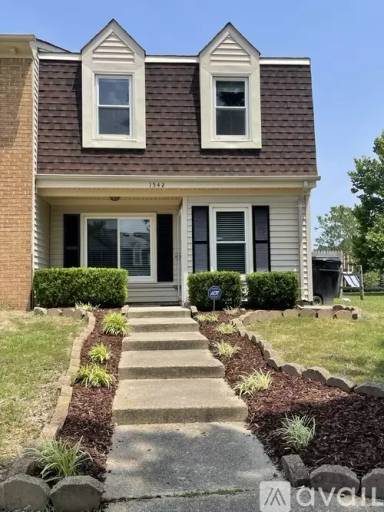 Main picture of 1543 Jameson Dr