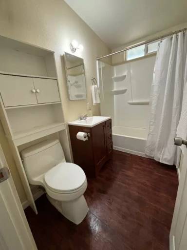 Main picture of 592 S 9th St