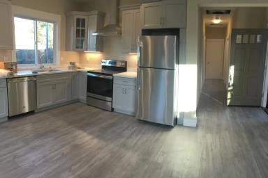 Main picture of 9251 Thermal St