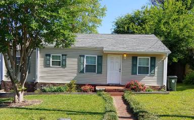 Main picture of 1604 14th St E