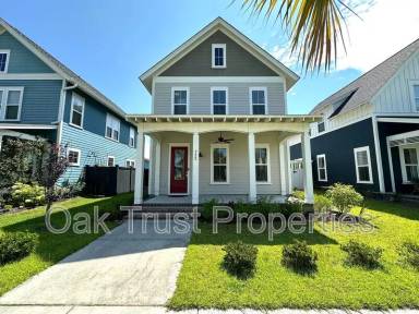 Main picture of 732 Myrtle Branch St